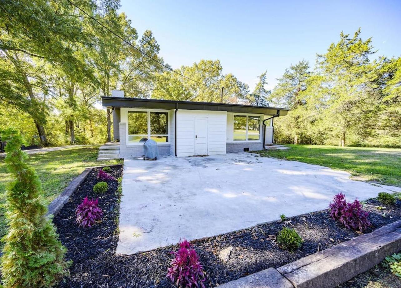 Gorgeous Renovated Home With Large & Private Lot Winchester Eksteriør bilde