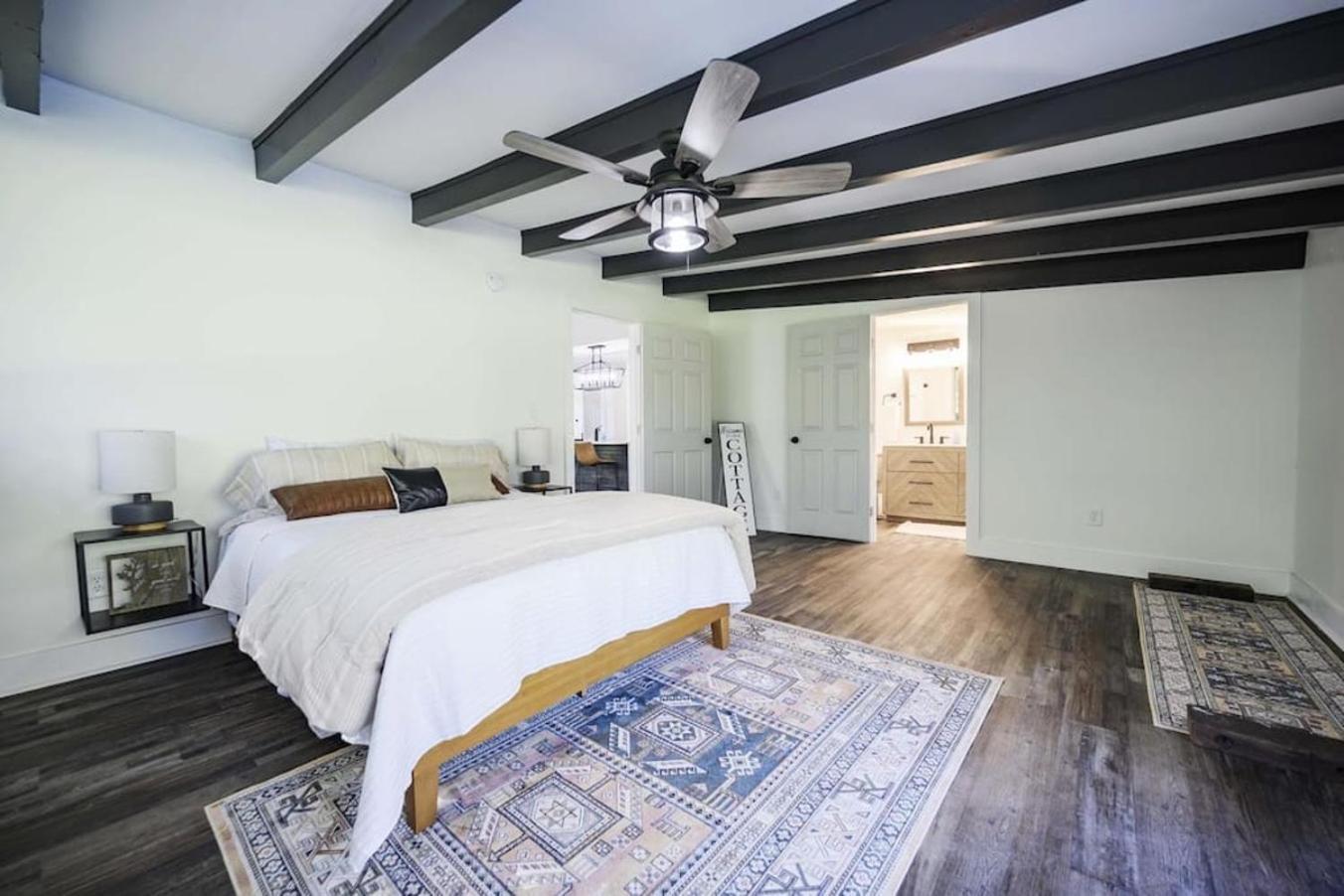 Gorgeous Renovated Home With Large & Private Lot Winchester Eksteriør bilde