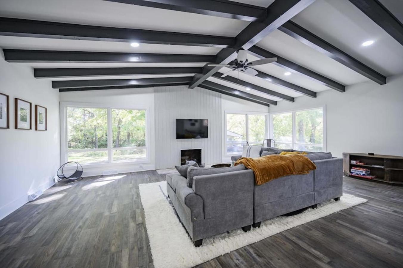Gorgeous Renovated Home With Large & Private Lot Winchester Eksteriør bilde