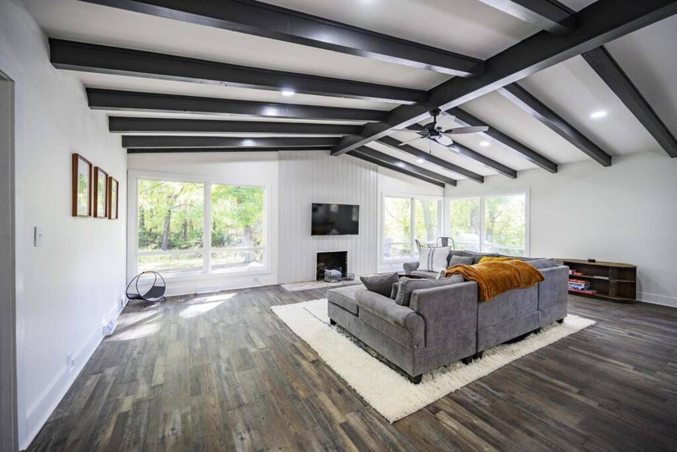 Gorgeous Renovated Home With Large & Private Lot Winchester Eksteriør bilde